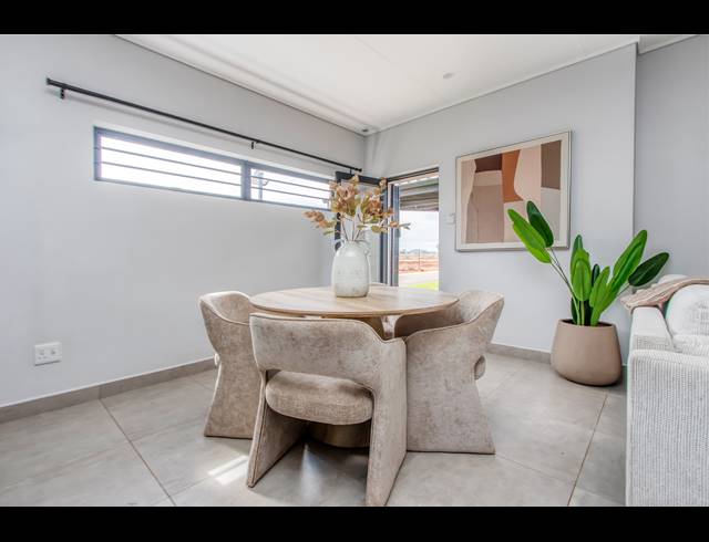 4 BEDROOM CLUSTER FOR SALE IN ALBERTSDAL